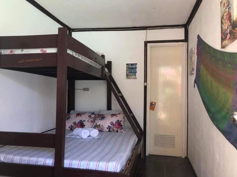 Sun Valley Backpackers Inn El Nido Exterior photo