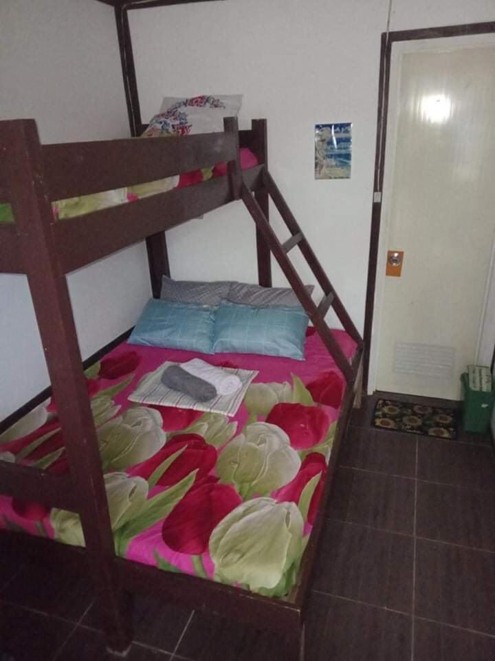 Sun Valley Backpackers Inn El Nido Exterior photo
