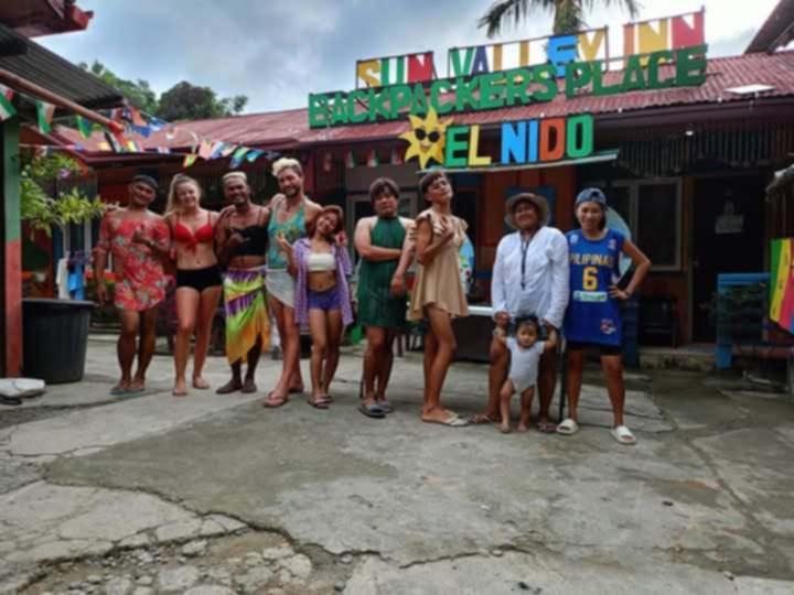 Sun Valley Backpackers Inn El Nido Exterior photo